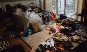 cluttered-room